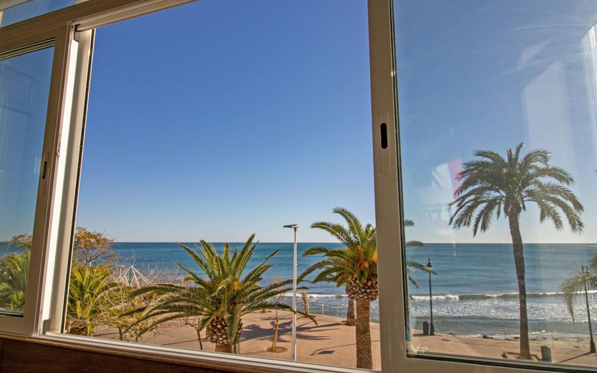 Alcossebre Luxury Beach House - Primera Linea Playa Cargador Albert Villas מראה חיצוני תמונה
